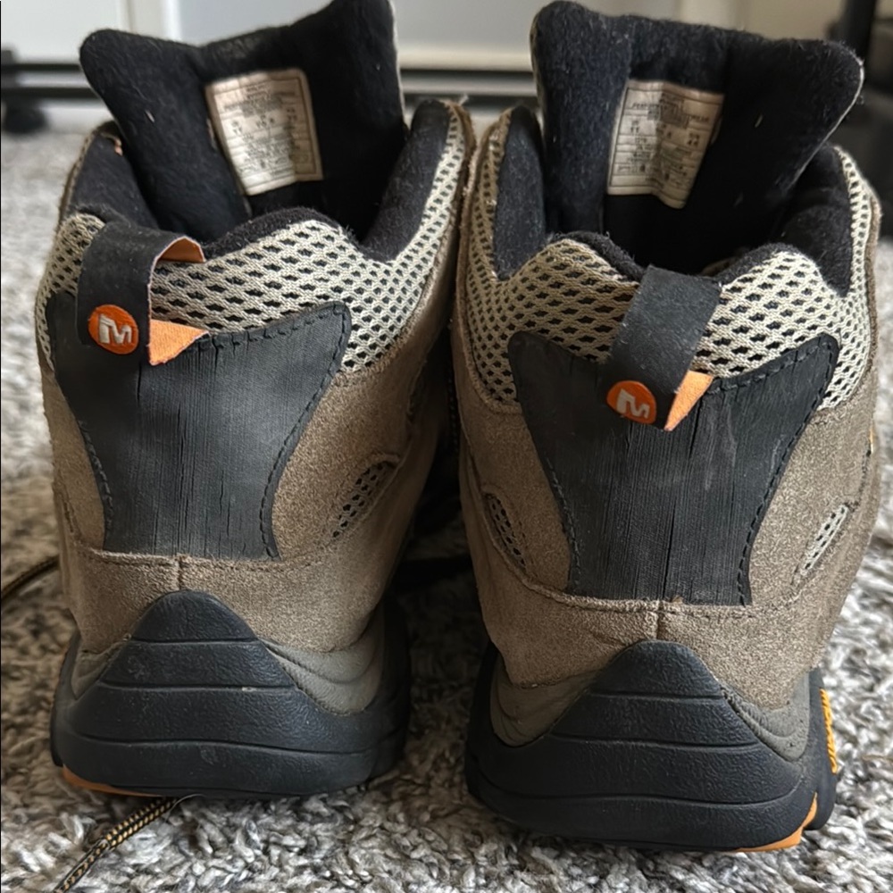 Merrell Men's Brown Hiking Shoes - Picture 4 of 7